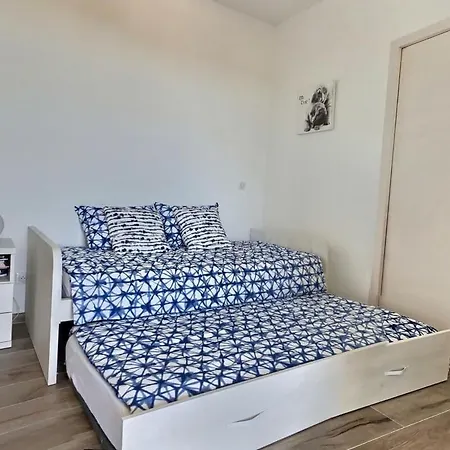 Exceptionnel Avec Vue